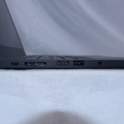 【通販センター】中古  Lenovo ThinkPad T14s Gen 2(Intel Core i5 1145G7 2.60GHz/16GB DDR4/SSD256GB/-/オンボード/14/1920x1080/Wi-Fi/WEBCAM/W11H/VBT) 203267 