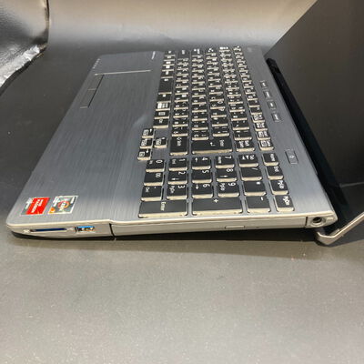 【宇都宮鶴田店】中古  LIFEBOOK(Ryzen 7 7730U/16GB/SSD500GB/W11H) 5280000555 