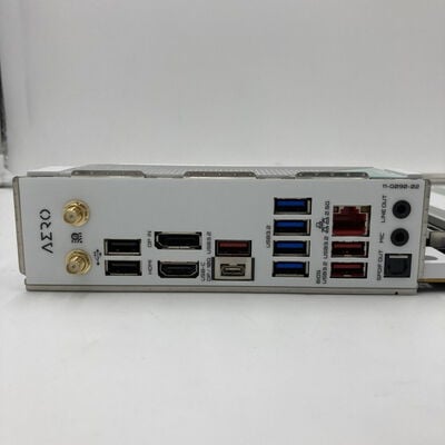 【福井日之出店】中古  GIGABYTE B650 AERO G (B650 AM5 ATX DDR5) 168292 