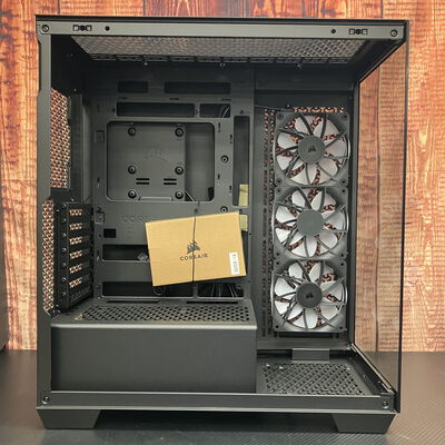 【富士青葉店】中古  CORSAIR CC-9011280-WW (RGB E-ATX ｶﾞﾗｽ BK) 5070001894 
