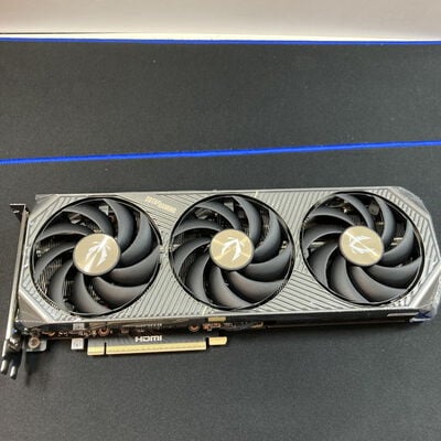 【大宮店】中古  ZOTAC ZT-B50700D-10P SOLID (RTX5070 12GB) 176910 