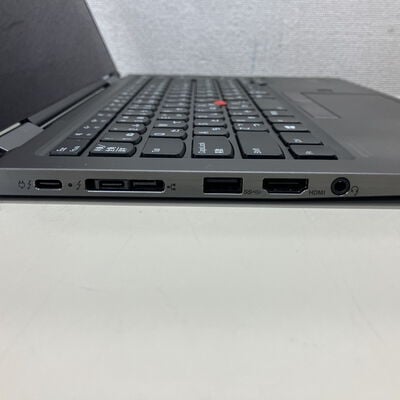 【町田店】中古  Lenovo ThinkPad X1 Yoga 3330003310 