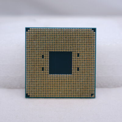 【通販センター】中古  AMD Ryzen 9 3900X (AM4/3.8/70M/C12/T24/105W) 140023 