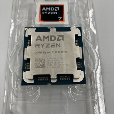【なんば店】中古  AMD Ryzen 7 9850X3D (AM5/4.7/104M/C8/T16/120W) 188690 