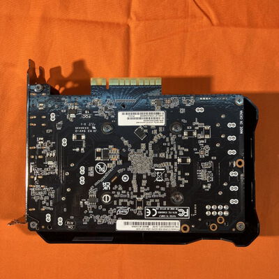 【なんば店】中古  Palit NE64060019P1-1070F(RTX4060 StormX 8G) 175584 