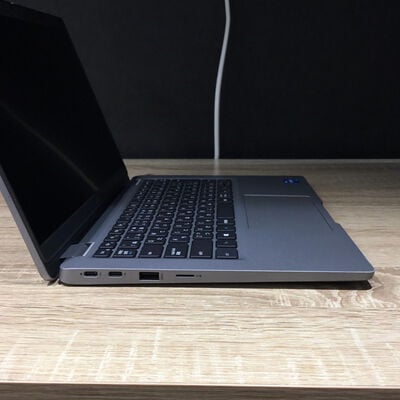 【松山環状枝松店】中古  DELL Latitude 5320(Intel Core i5 1145G7 2.60GHz/16GB DDR4/SSD256GB/-/オンボード/13.3/1920x1080/Wi-Fi/WEBCAM/W11P/VBT) 192705 