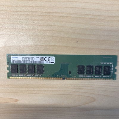 【博多店】中古  PC4-21300 8GB デスクトップ用(DDR4-2666) 126165 