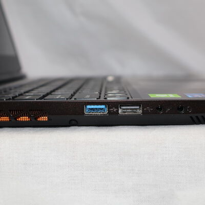 【通販センター】中古  mouse K5i7CMLAB(Intel Core i7 10750H/16GB DDR4 (PC4)/SSD512GB/なし/NVIDIA GeForce MX350 2GB/15.6/1920x1080/Wi-Fi/W11H64 MAR) 201378 