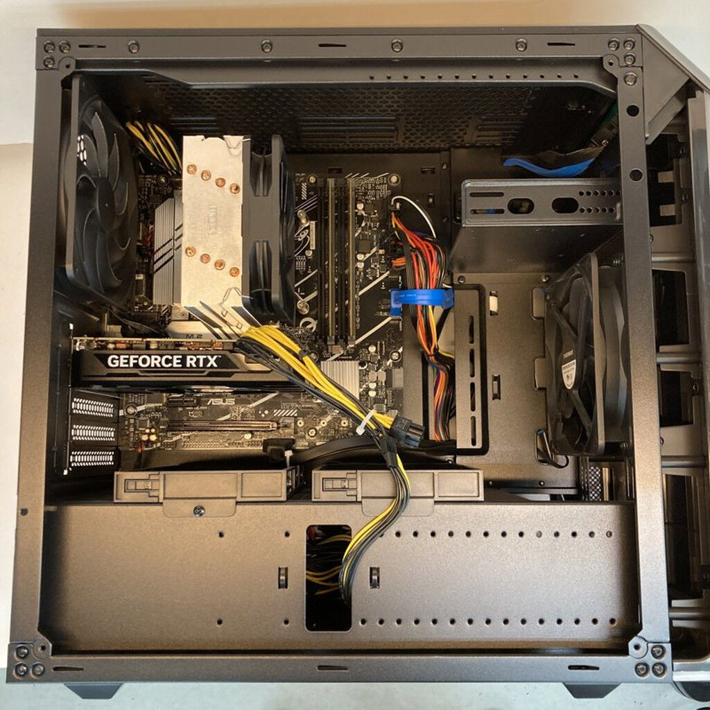 中古 THIRDWAVE GALLERIA RM5C-R46T (Core i5 13400F/16GB/SSD1TB/なし