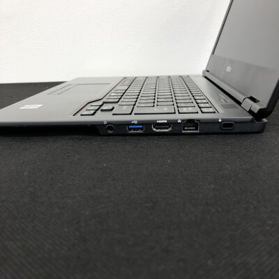【長野稲里店】中古  FUJITSU LIFEBOOK U7410 (INTEL Core i5 10310U 1.7GHz/16GB/SSD256GB/-/オンボード/14/1366x768/Wi-Fi/WEBCAM/W11H64) 180534