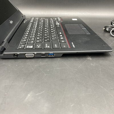 【熊本浜線店】中古  FUJITSU LIFEBOOK U7410 (INTEL Core i5 10310U 1.7GHz/16GB/SSD256GB/-/オンボード/14/1366x768/Wi-Fi/WEBCAM/W11H64) 180534 