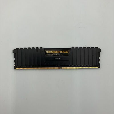 【なんば店】中古  PC4-24000 8GB デスクトップ用(DDR4-3000) 128475 