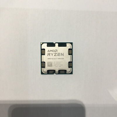 【松山環状枝松店】中古  AMD Ryzen 7 7800X3D (AM5/4.2/104M/C8/T16/120W) 157139 