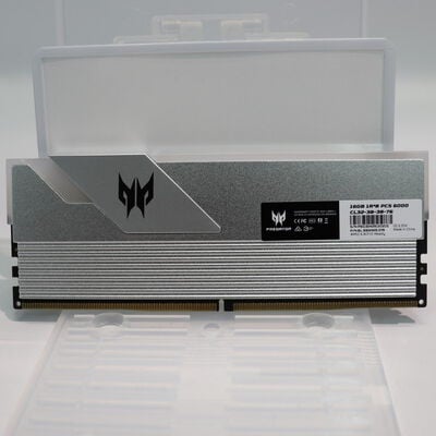 【札幌店】中古  PC5-48000 16GB デスクトップ用(DDR5-6000) 149154 