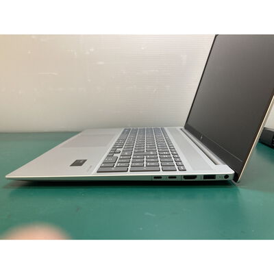 【浦添城間店(沖縄)】中古  HP Pav Plus Laptop 16-ab1000TU (Intel U5 125H/16GB/SSD512GB//オンボード/16/2560x1600/Wi-Fi/WEBCAM/W11H64) 175205 