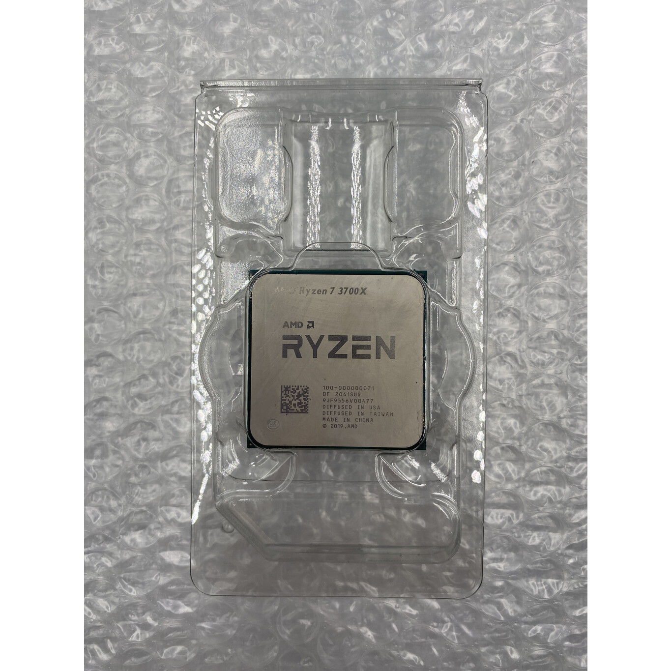 中古 AMD Ryzen 7 3700X (AM4/3.6/36M/C8/T16/65W) 140025 （379081