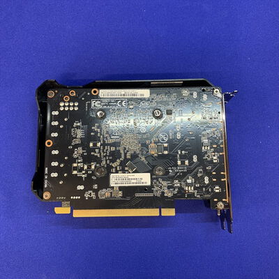 【横浜駅前店】中古  Palit NE64060019P1-1070F(RTX4060 StormX 8G) 175584 