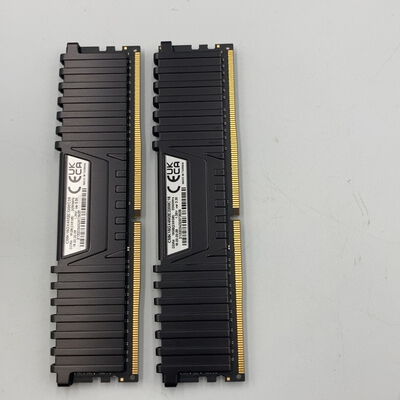 【水戸赤塚店】中古  Corsair CMK16GX4M2E3200C16 (DDR4 PC4-25600 8GB 2枚組) 4680004151 