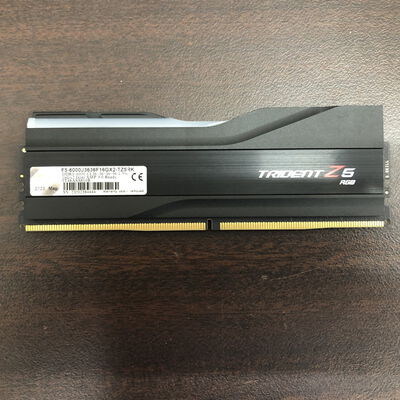 【福山ココローズ店】中古  PC5-48000 16GB デスクトップ用(DDR5-6000) 149154 