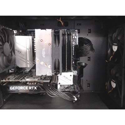 【前橋ｲﾝﾀｰｱｶﾏﾙ店】中古  THIRDWAVE　Lightning　GAVTi7XB(Ryzen 7 5700X/32GB/SSD1TB/RTX4060Ti 8GB/W11H) 4540002266 