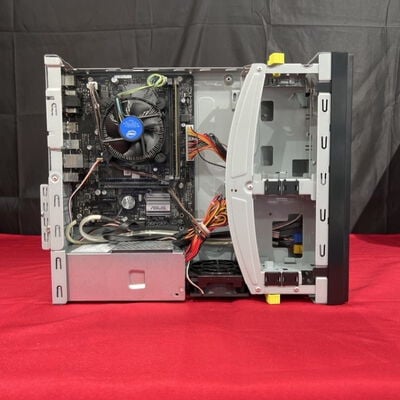 【静岡東瀬名店】中古  THIRDWAVE Slim Knight (Intel Celeron G4930 3.20GHz/8GB/SSD256GB/なし/オンボード/W11H64 MAR) 1000804252 185107 