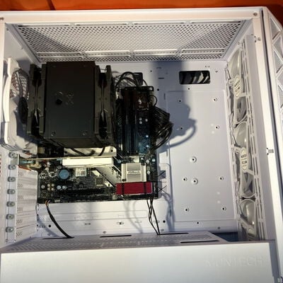 【なんば店】中古  自作パソコン (i5 14500/64GB/SSD 512GB+SSD 1TB/GT1030/WLAN/W11P) 3280021524 