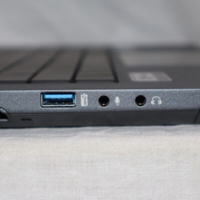 【通販センター】中古  THIRDWAVE GALLERIA GCR2070RGF-QC-G(Intel Core i7 9750H/16GB DDR4 (PC4)/SSD1TB/なし/NVIDIA GeForce RTX 2070 with Max-Q Design 8GB/15.6/1920x1080/Wi-Fi/W11H64 MAR) 201375 