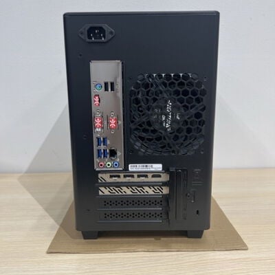 【静岡東瀬名店】中古  FRONTIER FRGKB550/WS314/NTK (Ryzen 7 5700X/32GB/SSD2TB/なし/RX7800XT 16GB/W11H) 5140000802 