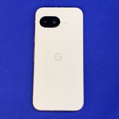 【横浜駅前店】中古  【au】Google Pixel9a Porcelain 128GB 3400009210 