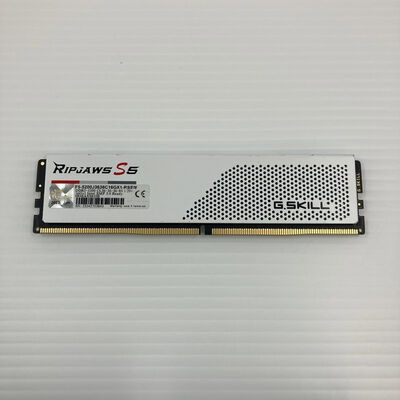 【秋葉原本店】中古  PC5-41600 16GB デスクトップ用 149152 