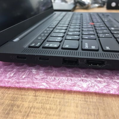 【佐賀南部バイパス店】中古  Lenovo ThinkPad X1(i7-1165G7/16GB/SSD256GB/ドライブなし/W11P) 5250001051 