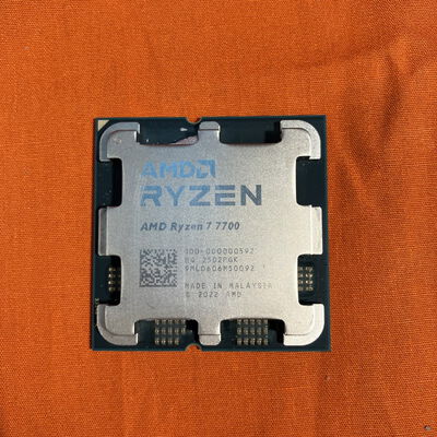 【なんば店】中古  AMD Ryzen 7 7700 (AM5/3.8GHz/40M/C8/T16/65W) 1460024624 