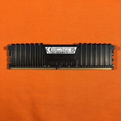 【なんば店】中古  PC4-25600 32GB デスクトップ用 143224 