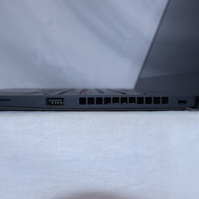 【通販センター】中古  Lenovo ThinkPad T14s Gen 2(Intel Core i5 1145G7 2.60GHz/16GB DDR4/SSD256GB/-/オンボード/14/1920x1080/Wi-Fi/WEBCAM/W11H/VBT) 203286 