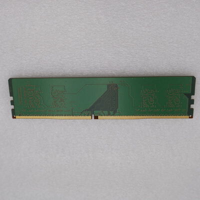 【通販センター】中古  PC4-25600 8GB デスクトップ用(DDR4-3200) 140727 