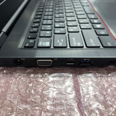 【宮崎恒久店】中古  FUJITSU LIFEBOOK U7410 (INTEL Core i5 10310U 1.7GHz/16GB/SSD256GB/-/オンボード/14/1366x768/Wi-Fi/WEBCAM/W11H64) 180534 
