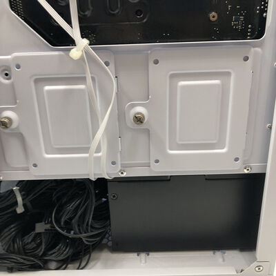 【水戸赤塚店】中古  mouse NEXT GEAR(Ryzen 7 5700X/32GB/SSD2TB/-/RTX4060Ti 8GB/W11H) 4680003958 