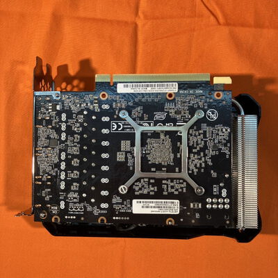 【なんば店】中古  Palit NE6406T019P1-1060F (RTX4060Ti 8GB) 158557 
