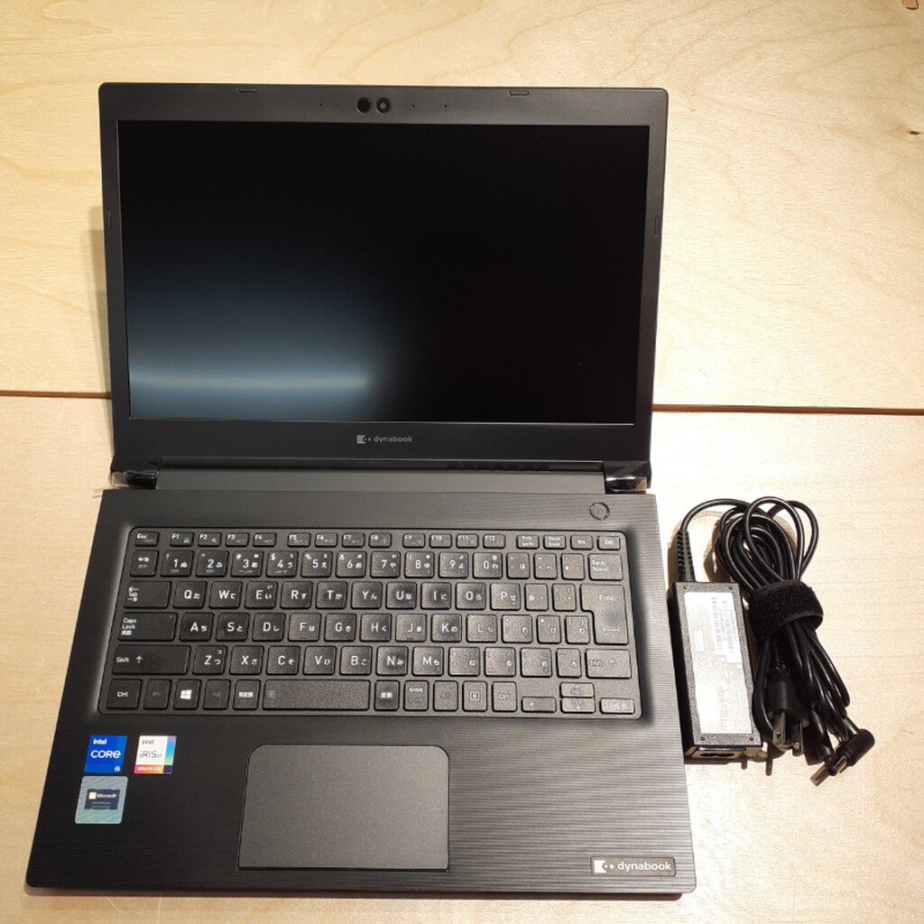 中古 dynabook S73/HS A6SBHSFAH511 (Intel Core i5 1135G7 2.40GHz