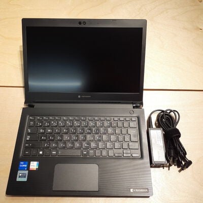 【鹿児島店】中古  dynabook S73/HS A6SBHSFAH511 (Intel Core i5 1135G7 2.40GHz/16GB/SSD512GB/-/オンボード/13.3/1920x1080/GbE/Wi-Fi/WEBCAM/W11H) 193814 