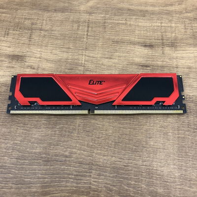 【宇都宮鶴田店】中古  PC4-21300 16GB デスクトップ用 135638 