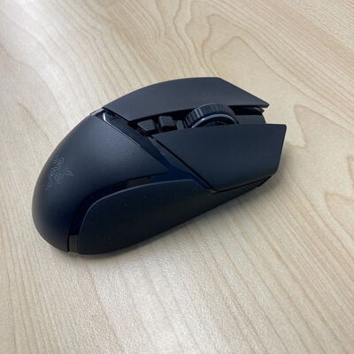 【博多店】中古  Razer Basilisk V3 Pro BK 5250000208 