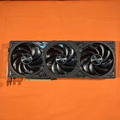 【なんば店】中古  Palit NE7507T019T2-GB2031U(RTX5070Ti GamingPro-S) 3280022039 