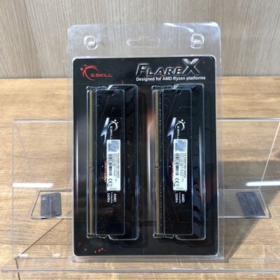 【姫路店】中古  G.Skill F4-3200C16D-16GFX(DDR4 PC4-25600 8GB 2枚組) 4740001462 