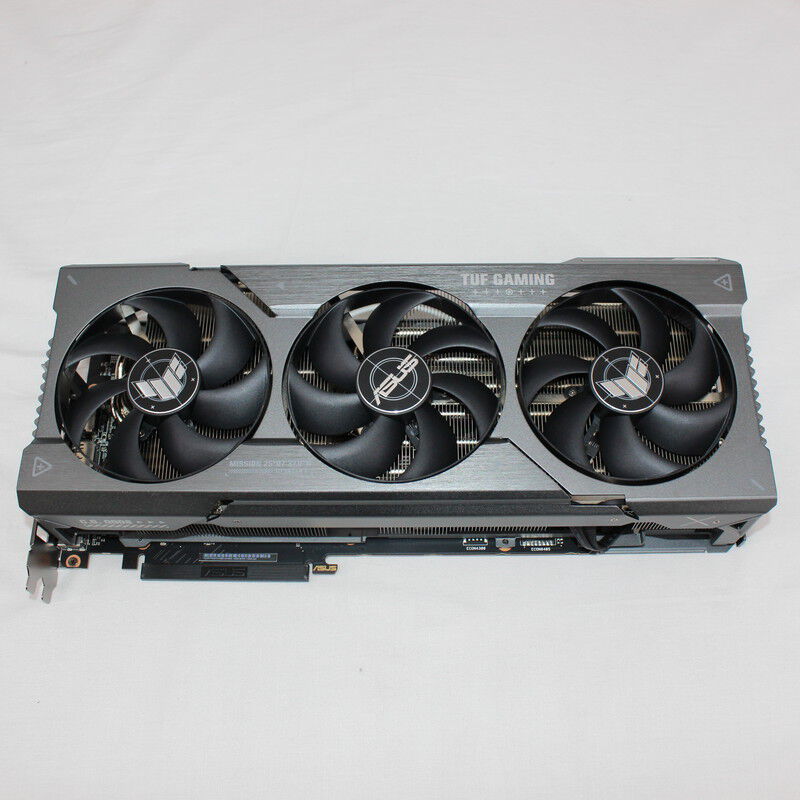 中古 ASUS TUF-RX7900XTX-O24G-GAMING（RX 7900 XTX 24GB