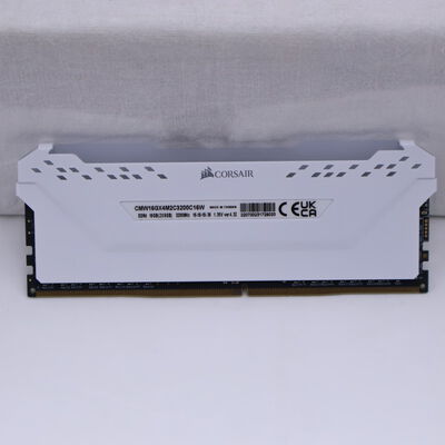 【通販センター】中古  PC4-25600 8GB デスクトップ用(DDR4-3200) 140727 