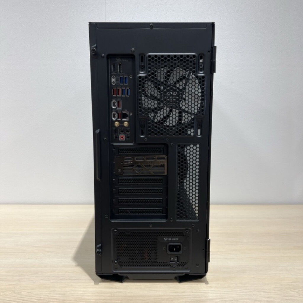 中古 自作PC(i7 14700KF/32GB/なし/なし/RTX4070 12GB/OSなし