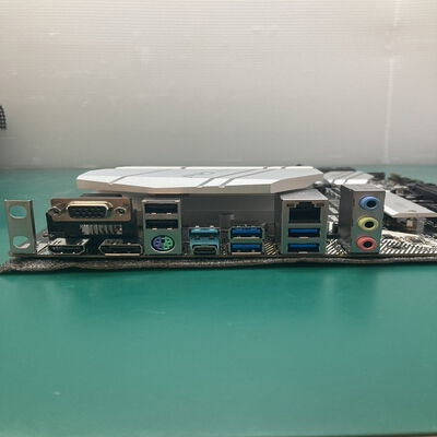 【浦添城間店(沖縄)】中古  ASRock B550M Pro4 (B550 AM4 mATX DDR4) 142938 