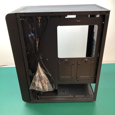 【津ラッツ店】中古  Thermaltake CA-1X2-00M1WN-00(S200 TG ATX BK) 4990000875 