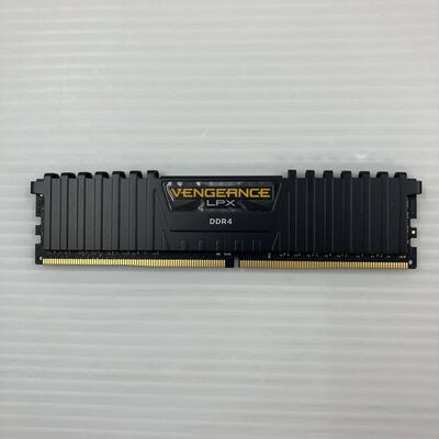 【秋葉原本店】中古  PC4-21300 8GB デスクトップ用(DDR4-2666) 126165 